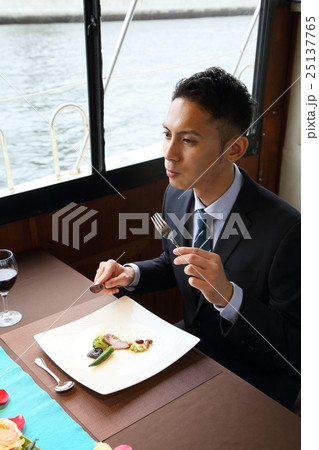 ランチ クルーズ ランチ クルーズ 25137765