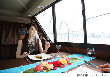 ランチ クルーズ ランチ クルーズ 25138156