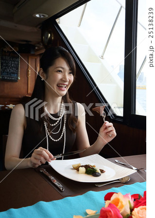 ランチ クルーズ ランチ クルーズ 25138239
