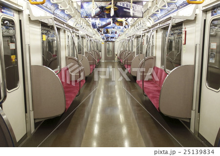 東京メトロ東西線05系(車内) 東京メトロ東西線05系(車内) 25139834