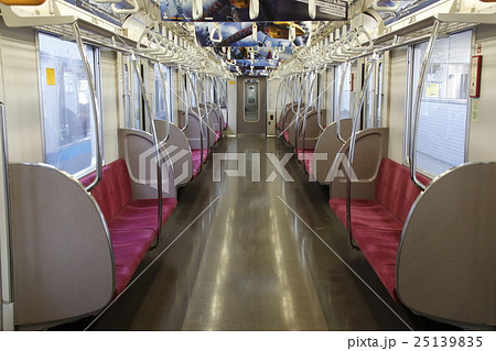 東京メトロ東西線05系(車内) 東京メトロ東西線05系(車内) 25139835