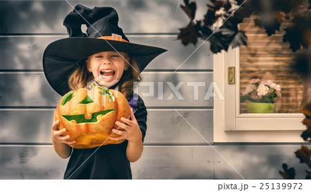 little witch outdoors 25139972