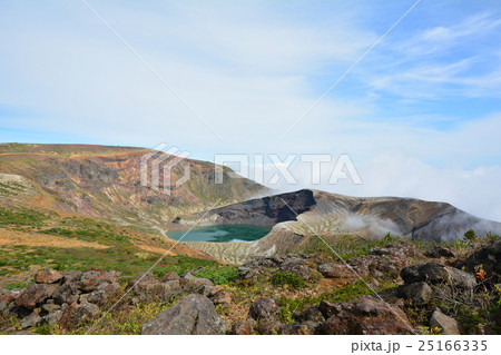蔵王　御釜　山形県 25166335