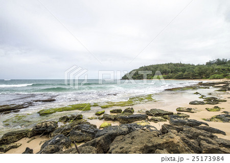 Moloaa Beach,Kauai,Hawaii,モロアアビーチ、カウアイ島、ハワイ Moloaa Beach,Kauai,Hawaii,モロアアビーチ、カウアイ島、ハワイ 25173984
