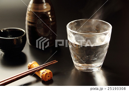 焼酎のお湯割り 25193308