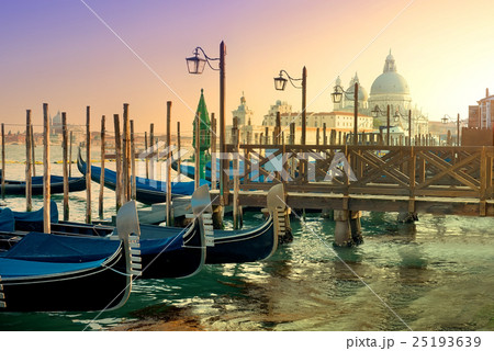 Gondolas and basilica Gondolas and basilica 25193639