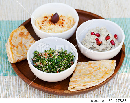 Assortment of hummus, chickpea dip, baba ganoush Assortment of hummus, chickpea dip, baba ganoush 25197383