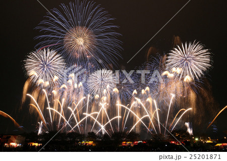 土浦全国花火競技大会　大会提供花火 25201871