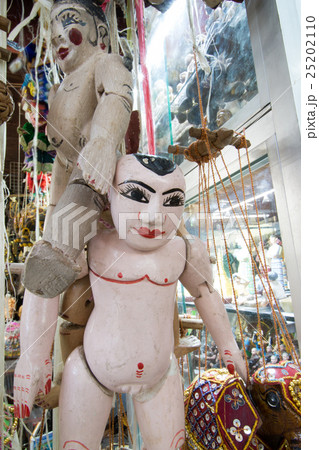Myanmar tradition dolls in Myanmar souvenir shop Myanmar tradition dolls in Myanmar souvenir shop 25202110