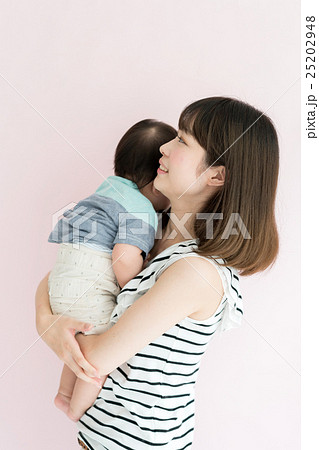 赤ちゃんとママ 赤ちゃんとママ 25202948