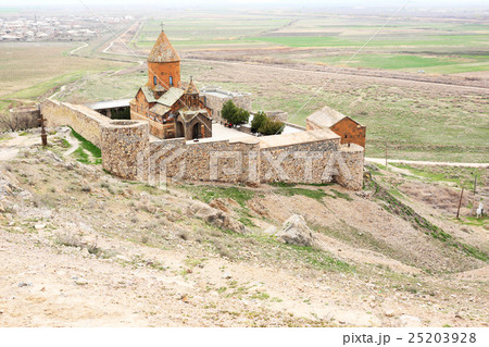 Ancient monastery Khor Virap in Armenia Ancient monastery Khor Virap in Armenia 25203928