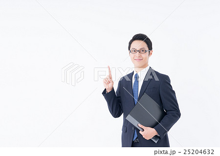 若いビジネスマン 若いビジネスマン 25204632