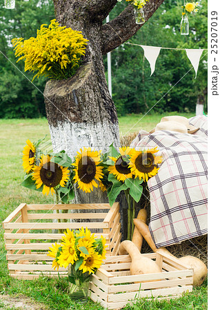 Wedding floristics in a rustic style Wedding floristics in a rustic style 25207019