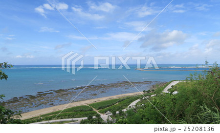 沖縄県 瀬長島より海を望む 沖縄県 瀬長島より海を望む 25208136