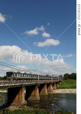 225系5000番台電車 225系5000番台電車 25210122