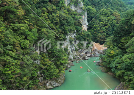 鬼怒楯岩大吊橋から見た楯岩 鬼怒楯岩大吊橋から見た楯岩 25212871