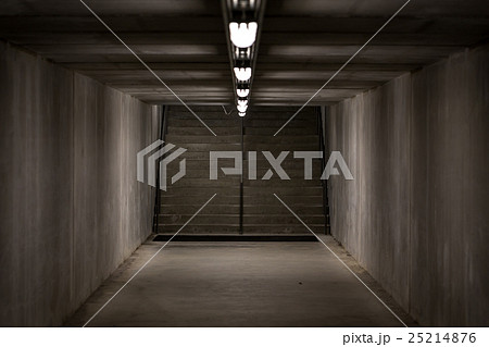 underground passage 25214876