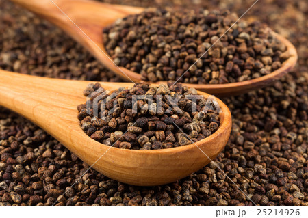 Decorticated cardamom seeds 25214926