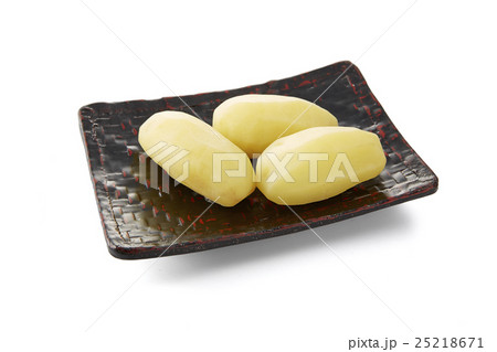おでんの具材 じゃがいも おでんの具材 じゃがいも 25218671