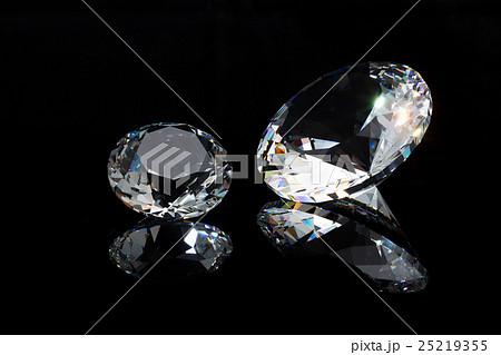 diamond on black background 25219355