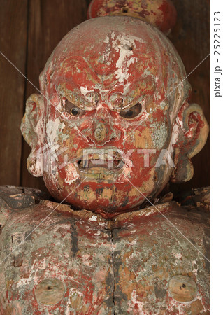 四国別格霊場第一番札所「大山寺」仁王像 阿形 25225123