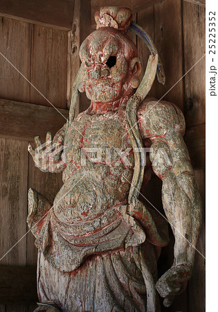 四国別格霊場第一番札所「大山寺」仁王像 吽形 25225352