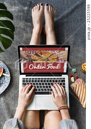Food Order Pizza Online Internet Concept Food Order Pizza Online Internet Concept 25225599