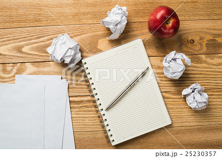 Waiting for inspiration to come 25230357