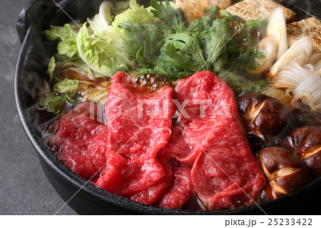 すき焼き すき焼き 25233422
