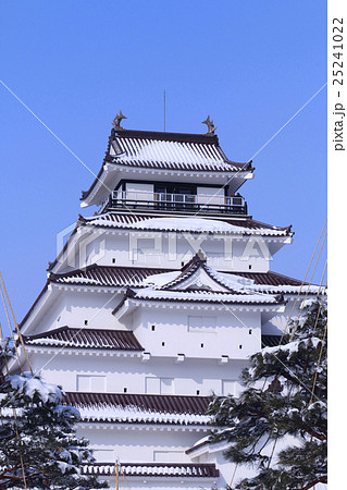 天守閣(冬の鶴ヶ城) 天守閣(冬の鶴ヶ城) 25241022