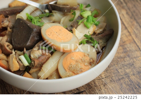 roll noodle chinese food roll noodle chinese food 25242225