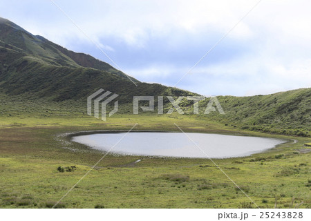 阿蘇草千里ヶ浜 阿蘇草千里ヶ浜 25243828
