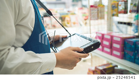 コンビニエンスストア 25246541