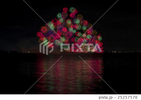 tsu hanabi taikai festival fireworks 25257570
