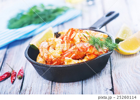 fried shrimps 25260114