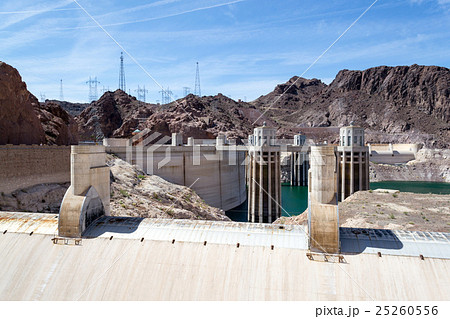 Intakes of the Hoover dam 25260556
