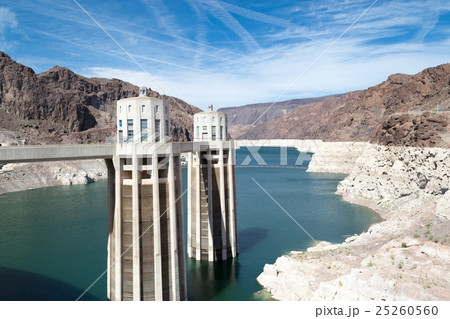 Intakes of the Hoover dam 25260560