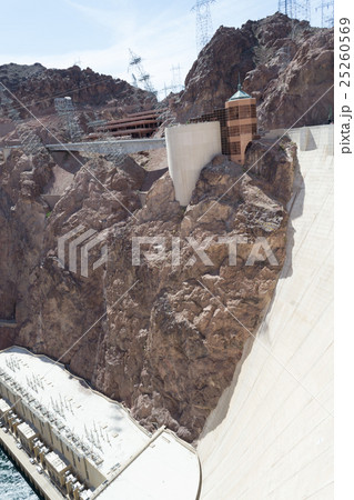 Hoover dam wall Hoover dam wall 25260569