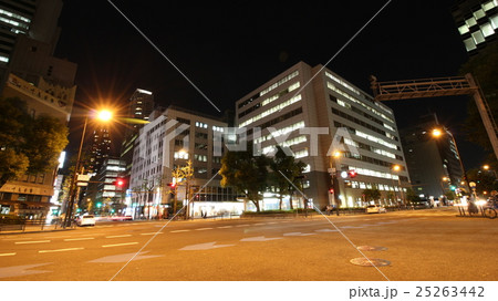 堺筋本町 25263442