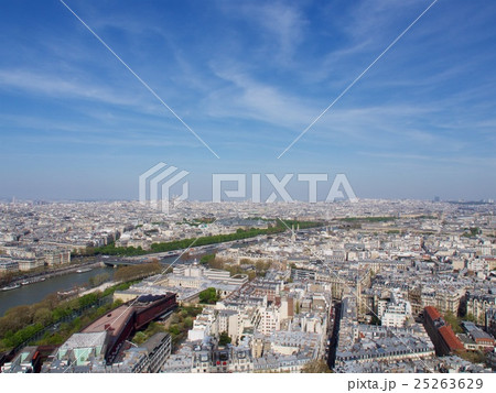 パリ 25263629