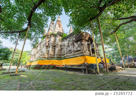 Wat Chet Yot, seven pagoda temple in Chiangmai 25265772