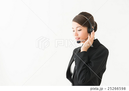 コールセンタースタッフ(横顔) コールセンタースタッフ(横顔) 25266598
