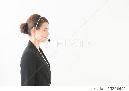コールセンタースタッフ(横顔) コールセンタースタッフ(横顔) 25266602