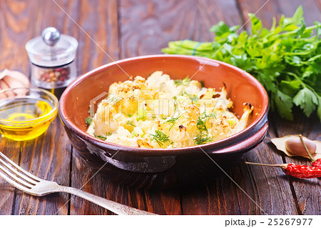 cauliflower baked with egg 25267977