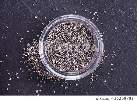 chia  seeds 25269793