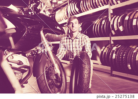 man customer buying motorcycle man customer buying motorcycle 25275138