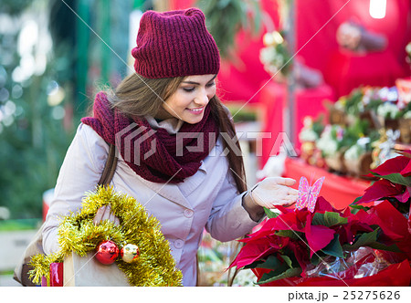 Girl at Christmas market Girl at Christmas market 25275626