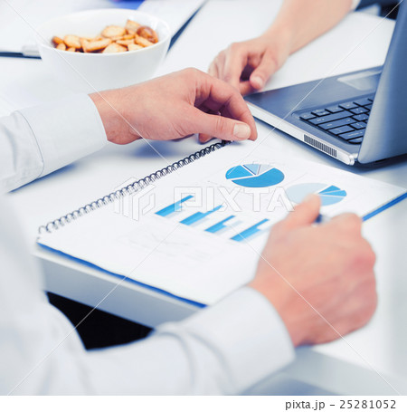 business team having discussion in office business team having discussion in office 25281052