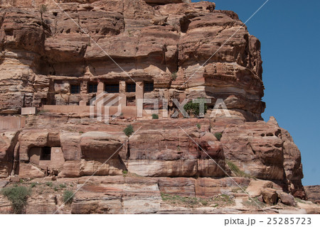 ぺトラ遺跡　カルス・アル・ビント　神殿 25285723