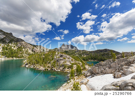 Alpine lake Alpine lake 25290766